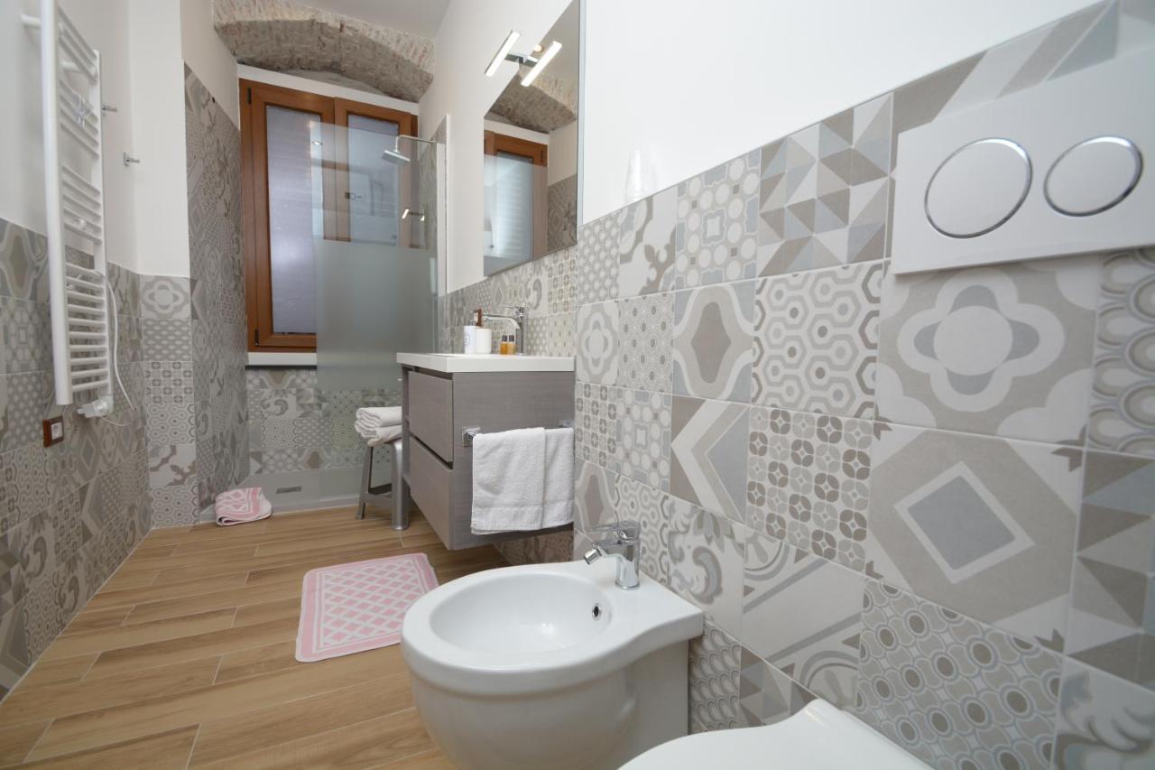 Vico Durazzo Apartment Генуя Экстерьер фото
