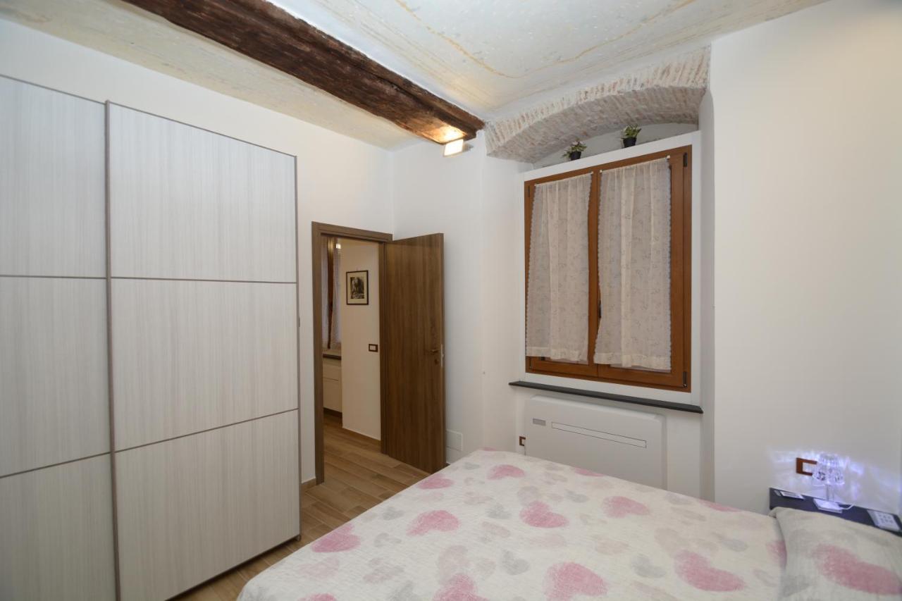 Vico Durazzo Apartment Генуя Экстерьер фото