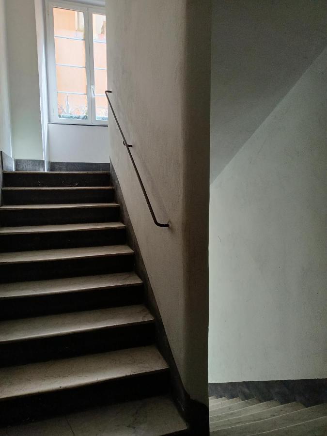 Vico Durazzo Apartment Генуя Экстерьер фото